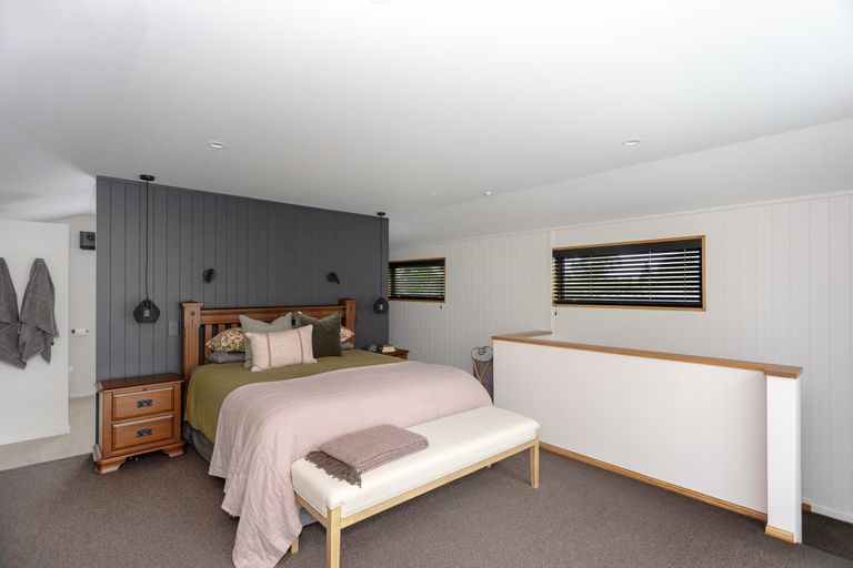 Photo of property in 94-98 Weston Road, Weston, Oamaru, 9401