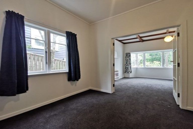 Photo of property in 2/18 Oban Street, Wadestown, Wellington, 6012