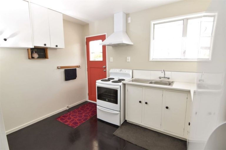 Photo of property in 72a Oram Avenue, New Brighton, Christchurch, 8061