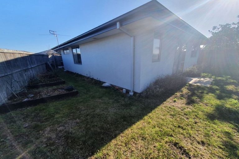 Photo of property in 16 Millesimes Way, Yaldhurst, Christchurch, 8042