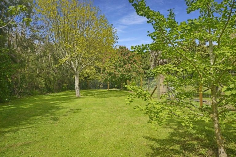 Photo of property in 56 County Road, Otaki, 5512