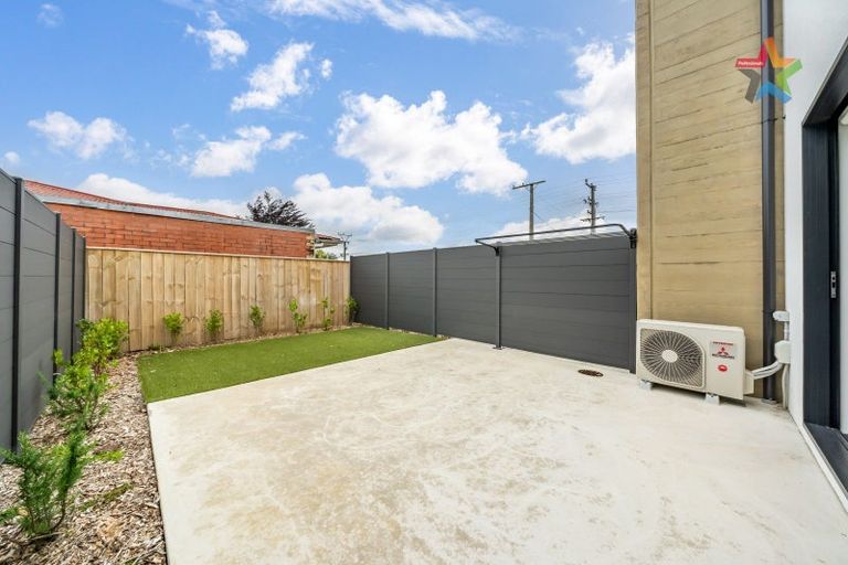 Photo of property in 71 Pipi Place, Levin, 5510