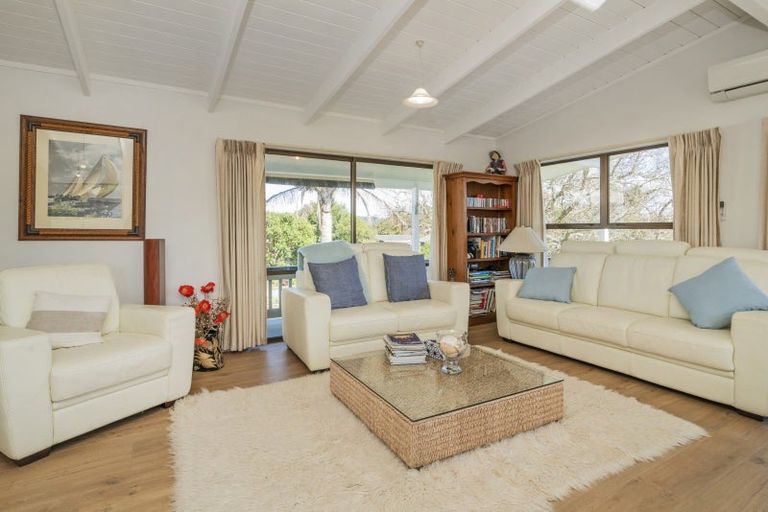 Photo of property in 37 Oyster Drive, Cooks Beach, Whitianga, 3591