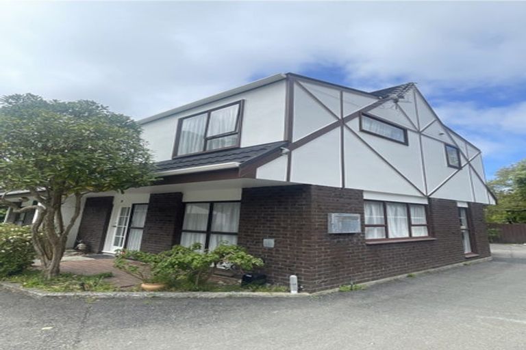 Photo of property in 3/75 Delhi Crescent, Khandallah, Wellington, 6035