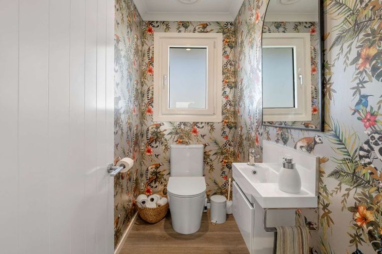 Photo of property in 12 Longbeach Drive, Castlecliff, Whanganui, 4501