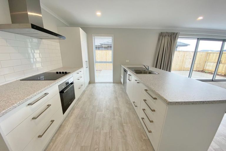 Photo of property in 36 Blue Jacket Drive, Halswell, Christchurch, 8025