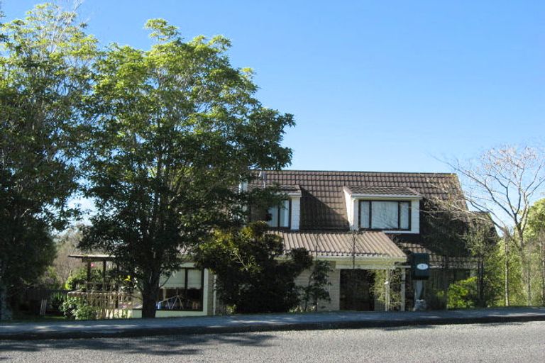 Photo of property in 1 Te Mata Peak Road, Havelock North, 4130