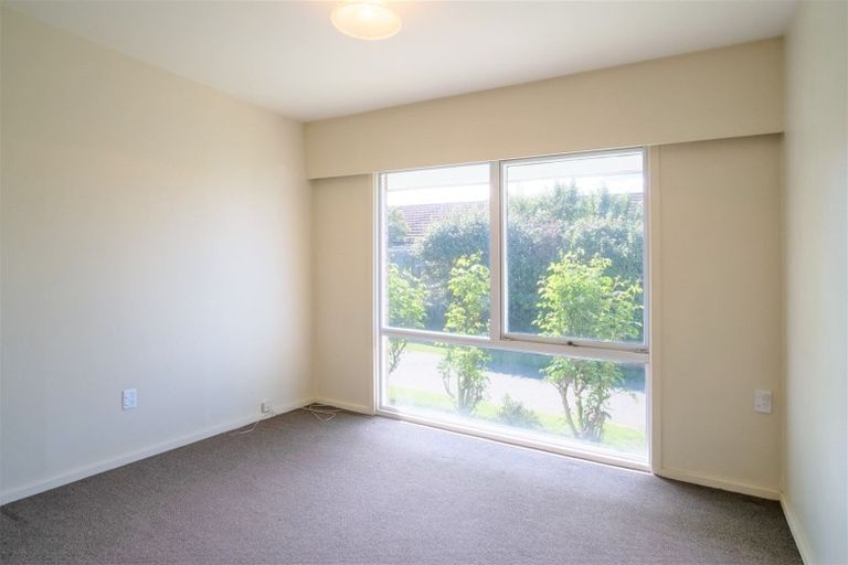 Photo of property in 1/129 Glandovey Road, Strowan, Christchurch, 8052