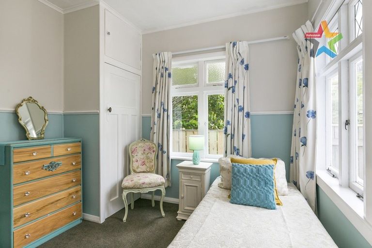 Photo of property in 428 Karori Road, Karori, Wellington, 6012