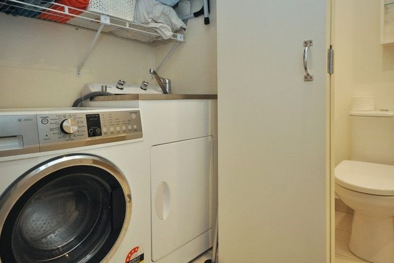 Photo of property in 16 Kanuka Road, Hobsonville, Auckland, 0616