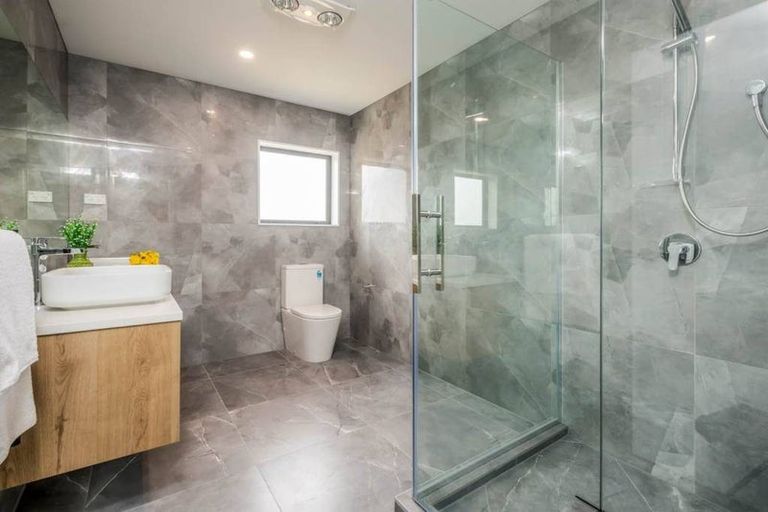 Photo of property in 4 Rere Awa Road, Glenbrook, 2681