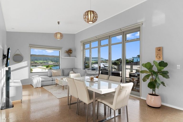 Photo of property in 37 Driftwood Place, Mangawhai Heads, Mangawhai, 0505