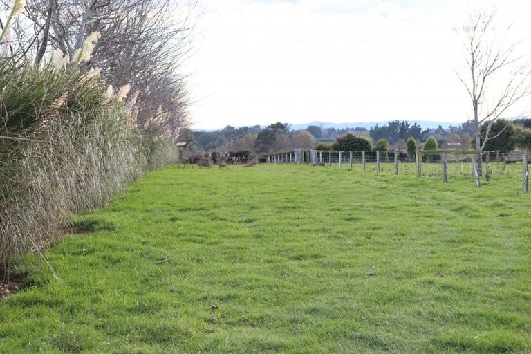 Photo of property in 30 Benzie Road, Woodlands, Invercargill, 9871