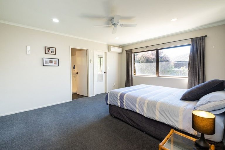 Photo of property in 11 Legorne Lane, Havelock North, 4130