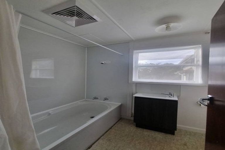 Photo of property in 6b Durie Street, Durie Hill, Wanganui, 4500