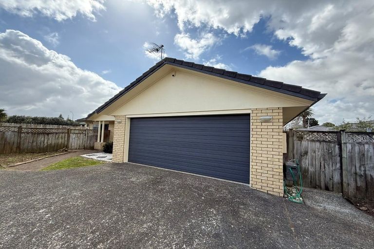 Photo of property in 7 Montilla Place, Manurewa, Auckland, 2102