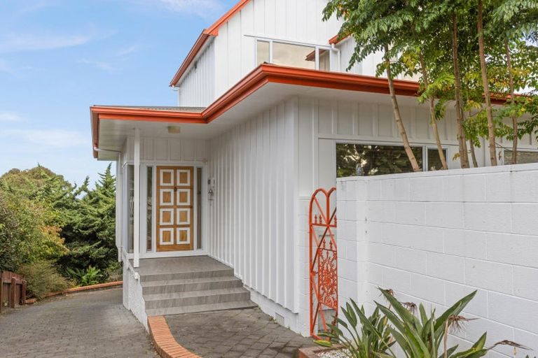 Photo of property in 121 Thompson Road, Bluff Hill, Napier, 4110