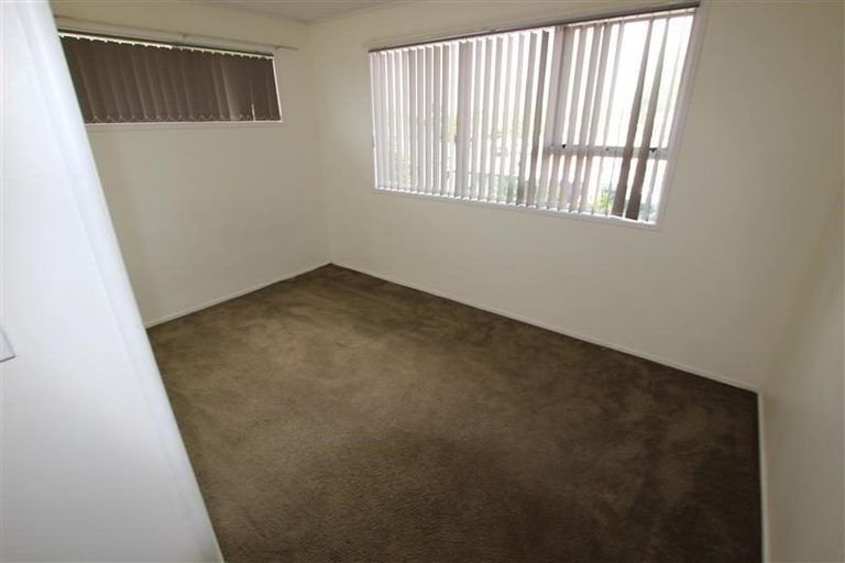 Photo of property in 105 Mahia Road, Wattle Downs, Auckland, 2103