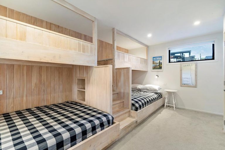 Photo of property in 23 Westview Road, Wanaka, 9305