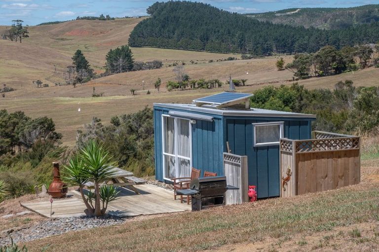 Photo of property in 18 Vidar Way, Coopers Beach, 0420