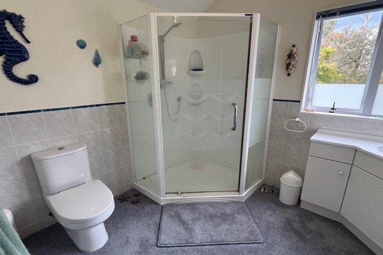 Photo of property in 336 Point View Drive, Shamrock Park, Auckland, 2016