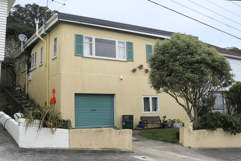 Photo of property in 8 Pimble Avenue, Karori, Wellington, 6012