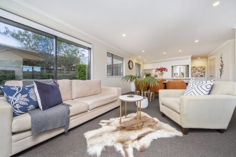 Photo of property in 32a Ainslee Street, Highlands Park, New Plymouth, 4312