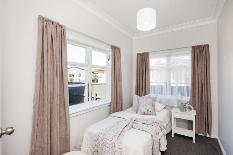 Photo of property in 230a Tremaine Avenue, Highbury, Palmerston North, 4412