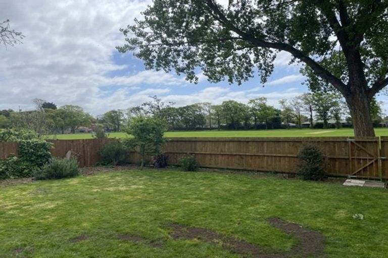 Photo of property in 32 Brabourne Street, Hillsborough, Christchurch, 8022