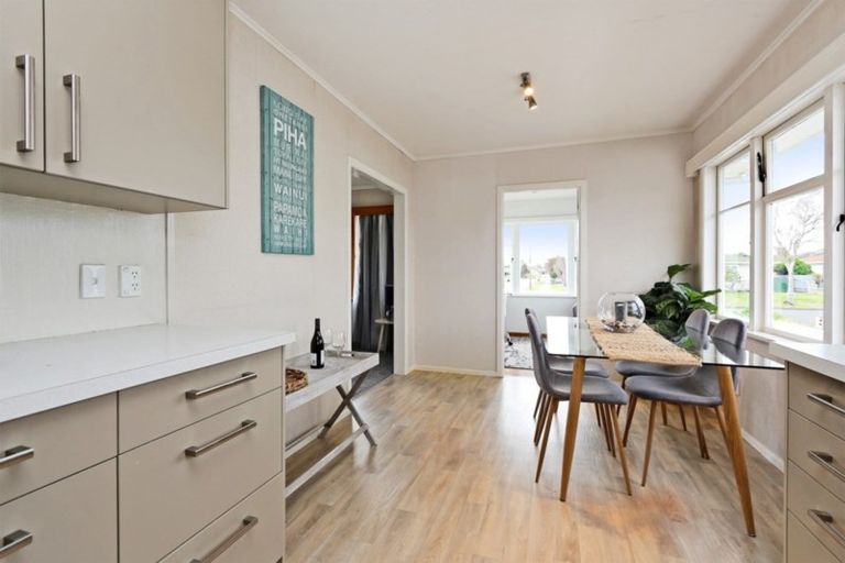 Photo of property in 45 Allen Berry Avenue, Pirimai, Napier, 4112