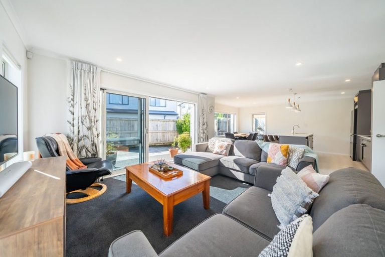 Photo of property in 22 Ruahine Street, Trentham, Upper Hutt, 5018