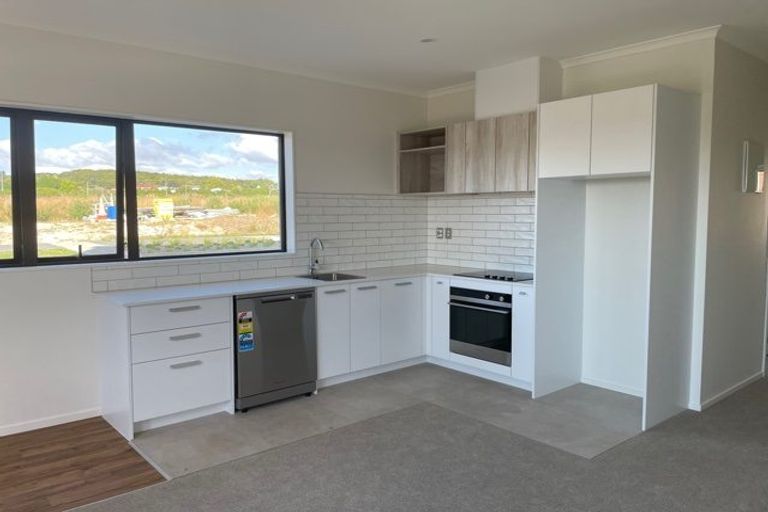 Photo of property in 4/1 Coral Tree Avenue, Wiri, Auckland, 2104