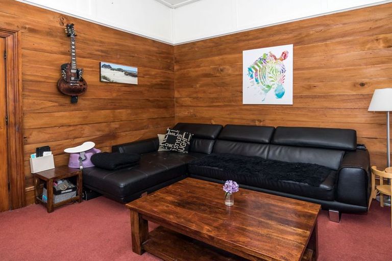 Photo of property in 6 Macdonald Street, Geraldine, 7930