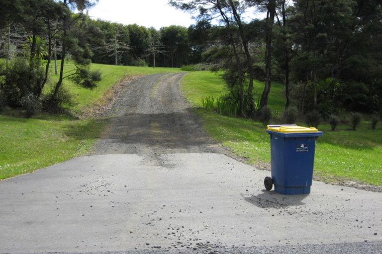 Photo of property in 15 Totara Road, Whenuapai, Auckland, 0618