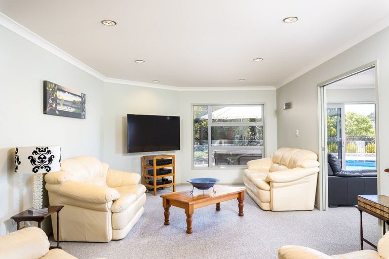 Photo of property in 848a Carrington Road, Hurworth, New Plymouth, 4371
