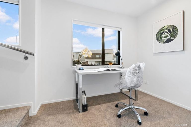 Photo of property in 9/36 Westgate Drive, Westgate, Auckland, 0614