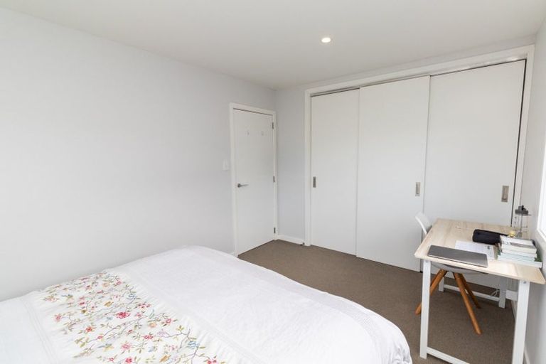 Photo of property in 92 Silverstream Road, Crofton Downs, Wellington, 6035