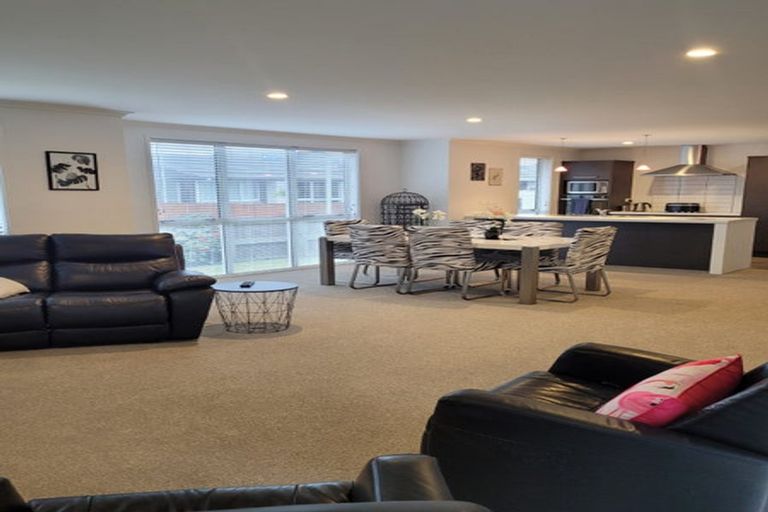 Photo of property in 3 Sandspit Way, Papamoa Beach, Papamoa, 3118