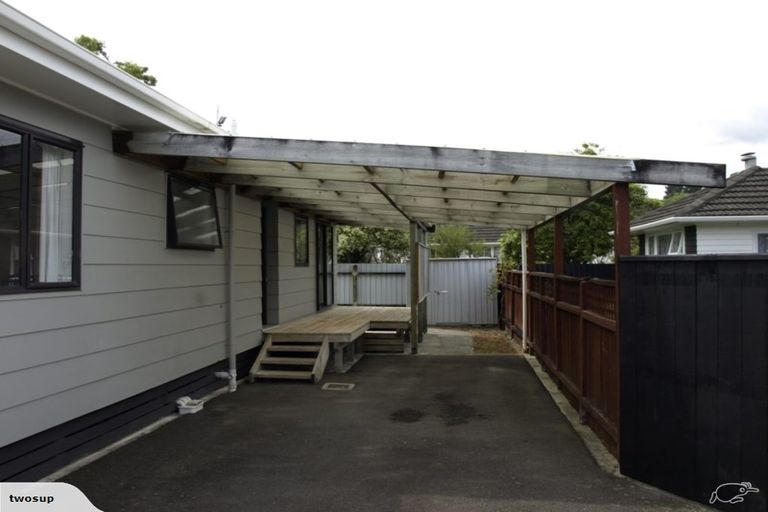 Photo of property in 26a Moeraki Road, Maoribank, Upper Hutt, 5018
