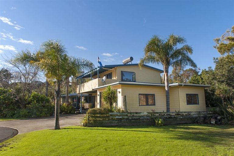Photo of property in 15 Hilldale Crescent, Kuaotunu West, Whitianga, 3592