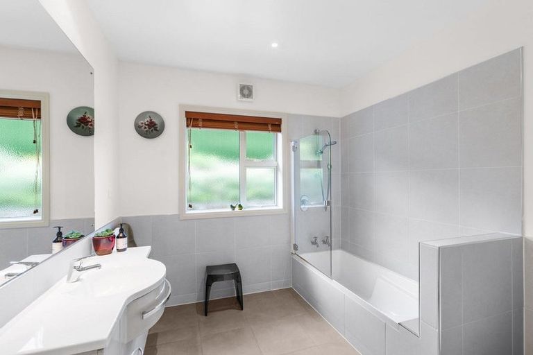 Photo of property in 154a Gladstone Road North, Mosgiel, 9024