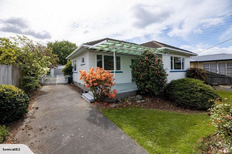 Photo of property in 6 Craven Street, Sockburn, Christchurch, 8042