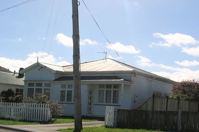 Photo of property in 11 North Street, Petone, Lower Hutt, 5012