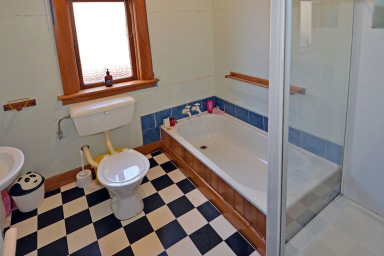 Photo of property in 47 Cranley Street, Musselburgh, Dunedin, 9013