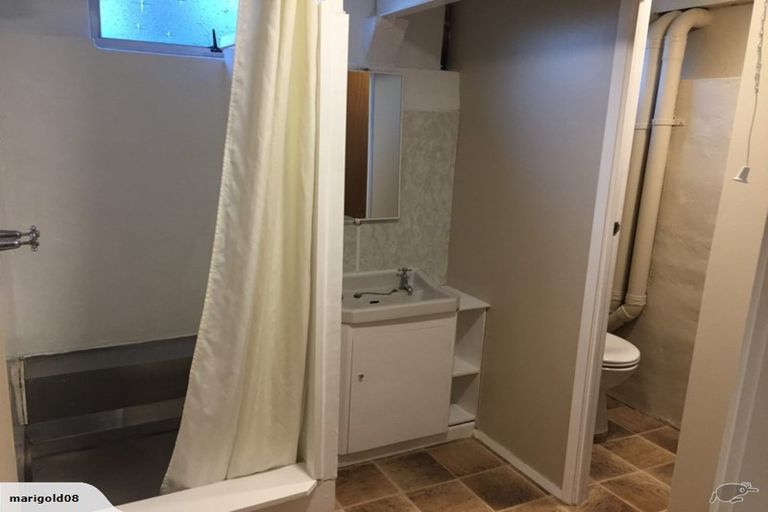 Photo of property in 74 Esk Street, Parkvale, Tauranga, 3112