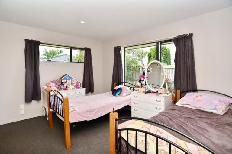Photo of property in 6 Matson Close, Rangiora, 7400