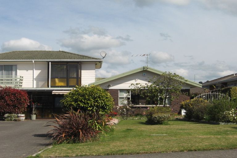 Photo of property in 15a Peace Street, Fenton Park, Rotorua, 3010