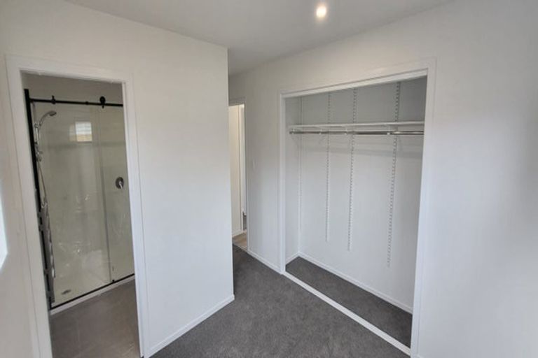 Photo of property in 28b Cargill Street, Papakura, 2110