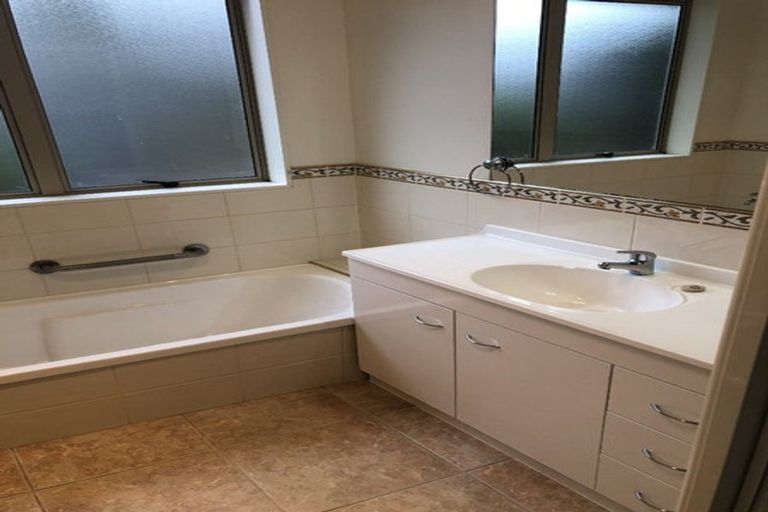 Photo of property in 8 Chesterton Drive, Leamington, Cambridge, 3432