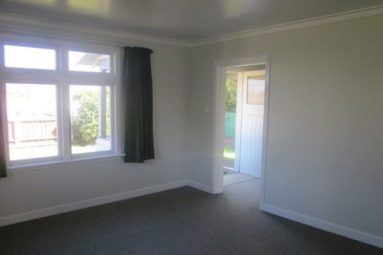Photo of property in 10 Erin Street, Hawera, 4610